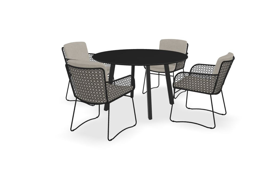 Tafel Dekton Eter, onderstel Imperia en Aprilla stoelen