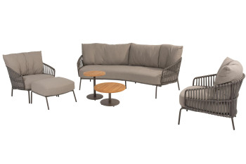 Capalbio loungeset met hocker en Volta coffeetables