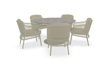 Ronde Dekton Ceppo tafel Lucca met Puccini stoelen