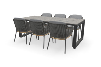 Rechthoekige Dekton Ceppo tafel Palermo met Ravello stoelen